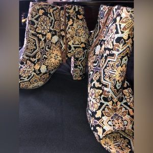 Floral Print Ankle Boots with Peep tie